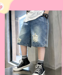 Quần denim lửng rách sành điệu cho bé năng động