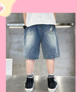 Quần denim lửng rách sành điệu cho bé năng động